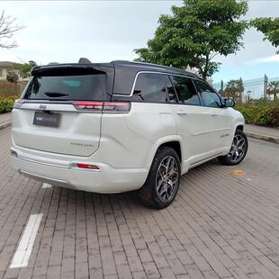 Jeep COMMANDER 1.3 T270 TURBO FLEX OVERLAND AT6