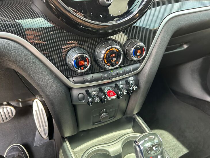 galeria Cooper Countryman