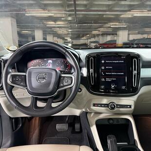 Volvo XC40 2.0 T5 GASOLINA MOMENTUM AWD GEARTRONIC
