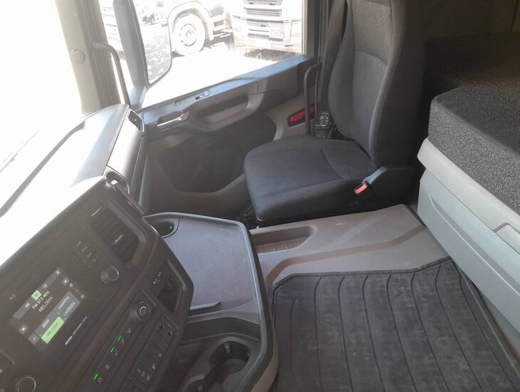 galeria SCANIA/G450 A6X2