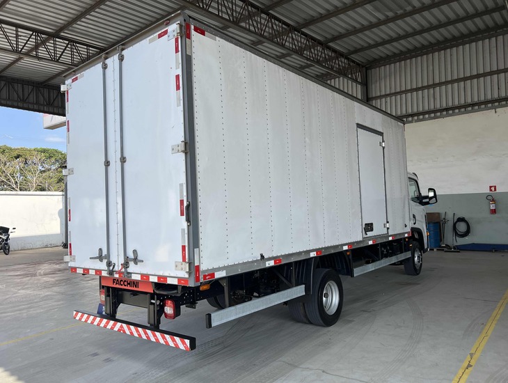 galeria 11-180 DELIVERY 2P (DIESEL)(E5)