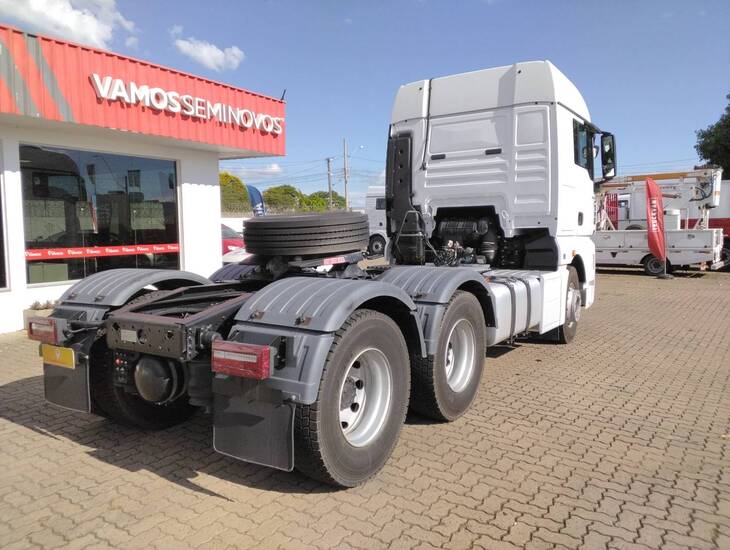 galeria VOLKSWAGEN/29.520 METEOR 6X4