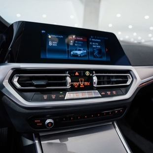 Bmw 330i 2.0 Sport AT