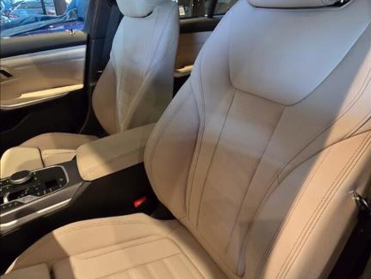 galeria 320i