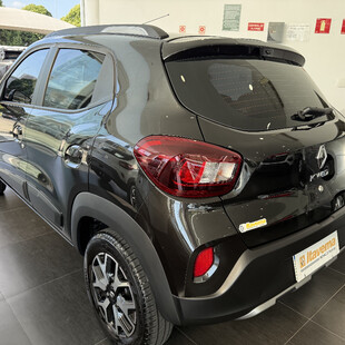 Renault KWID 1.0 12V SCE FLEX OUTSIDER MANUAL