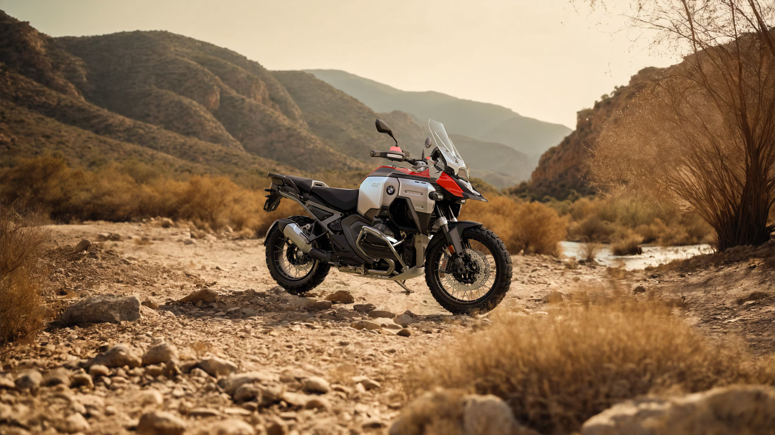 R 1300 GS Adventure 2025 - é na McLarty Maia BMW Motorrad