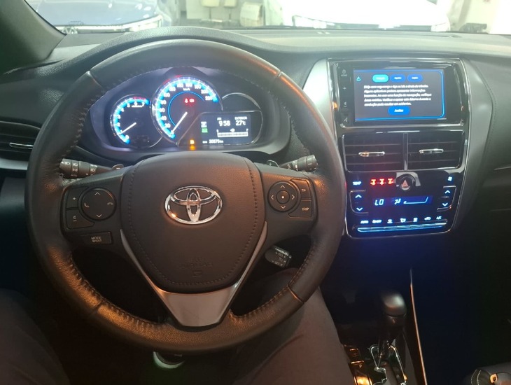 galeria YARIS