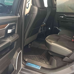 Ram 3500 6.7 I6 TURBO DIESEL LARAMIE CD 4X4 AUTOMÁTICO