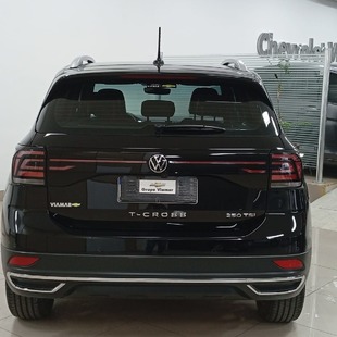 Volkswagen T-CROSS 1.4 250 TSI TOTAL FLEX HIGHLINE AUTOMÁTICO