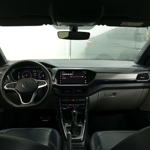 Volkswagen T-CROSS 1.4 250 TSI TOTAL FLEX HIGHLINE AUTOMÁTICO