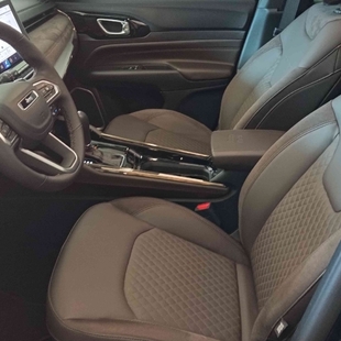 Jeep COMMANDER 1.3 T270 TURBO FLEX OVERLAND AT6