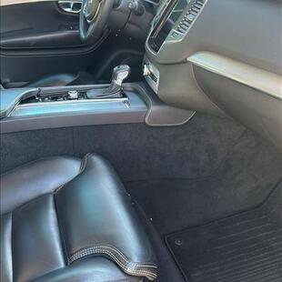 Volvo XC90 2.0 D5 DIESEL MOMENTUM AWD GEARTRONIC