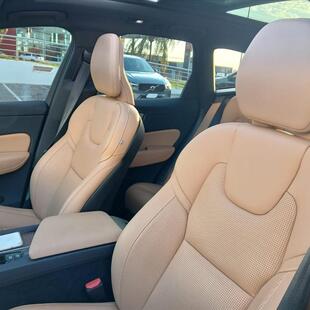 Volvo XC60 2.0 T8 RECHARGE ULTIMATE AWD GEARTRONIC