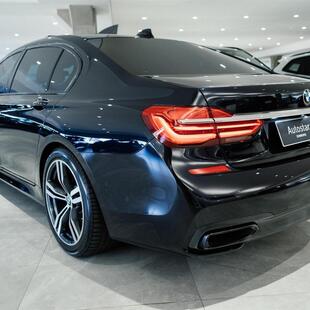 Bmw 750i 750iL M Sport Sedan 4.4 V8 450cv Aut.