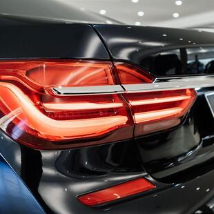 Bmw 750i 750iL M Sport Sedan 4.4 V8 450cv Aut.