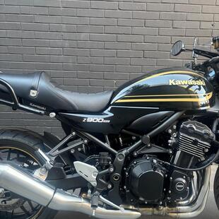 Kawasaki Z 900 RS CAFÉ