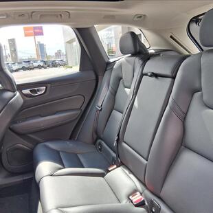 Volvo XC60 2.0 T8 RECHARGE PLUS AWD GEARTRONIC