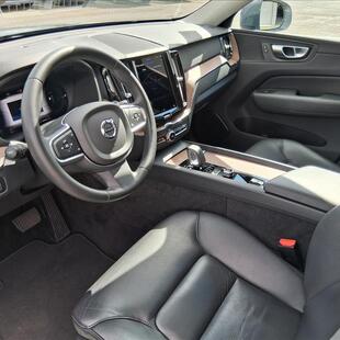 Volvo XC60 2.0 T8 RECHARGE PLUS AWD GEARTRONIC