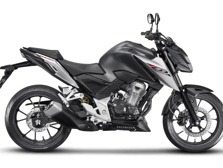 【国産】noah Super Twister 152.5 23-24 CB 300F Twister 2026 - é na Aribé Motos