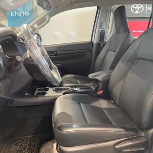 Toyota HILUX 2.8 D-4D TURBO DIESEL CD POWER PACK 4X4 AUTOMÁTICO