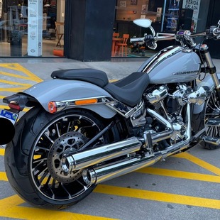 Harley Davidson Breakout 117