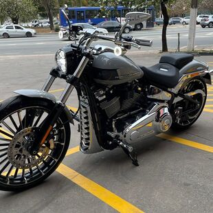 Harley Davidson Breakout 117