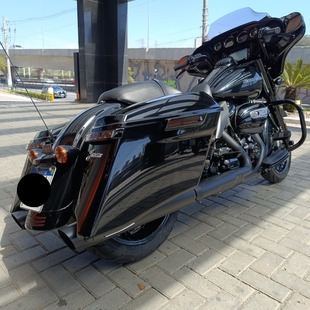 Harley Davidson Street Glide SPECIAL FLHXS