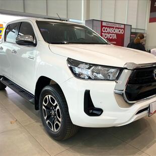 Toyota HILUX 2.8 D-4D TURBO DIESEL CD SRV 4X4 AUTOMÁTICO