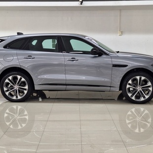 Jaguar F-Pace 2.0 R-Dynamic SE 404cv (Híbrido)