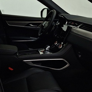 Jaguar F-Pace 2.0 R-Dynamic SE 404cv (Híbrido)