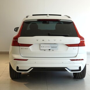 Volvo XC60 2.0 T8 RECHARGE ULTIMATE AWD GEARTRONIC