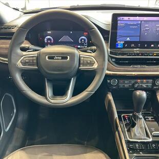 Jeep COMMANDER 2.0 TD380 TURBO DIESEL OVERLAND AT9