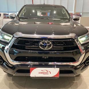 Toyota HILUX 2.8 D-4D TURBO DIESEL CD SRX 4X4 AUTOMÁTICO