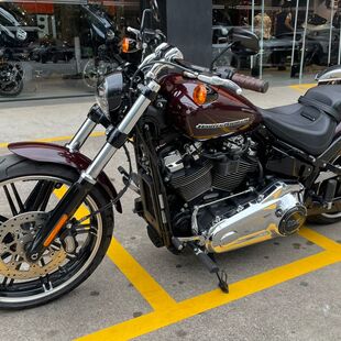 Harley Davidson Softail BREAKOUT FXBRS