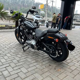 Harley Davidson Street Bob FXBB