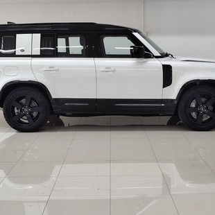 Land Rover Defender 110 D300 HSE Die. Aut.(Híb.)