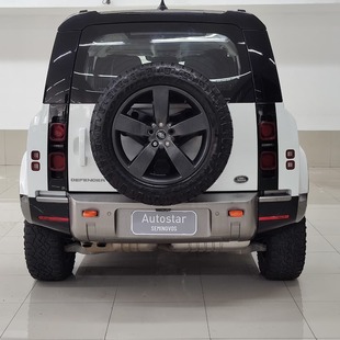 Land Rover Defender 110 D300 HSE Die. Aut.(Híb.)