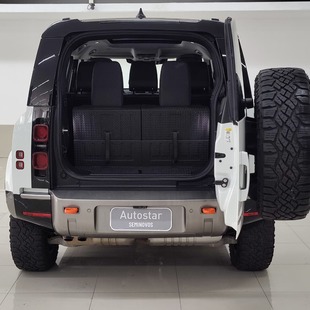 Land Rover Defender 110 D300 HSE Die. Aut.(Híb.)