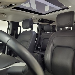 Land Rover Defender 110 D300 HSE Die. Aut.(Híb.)