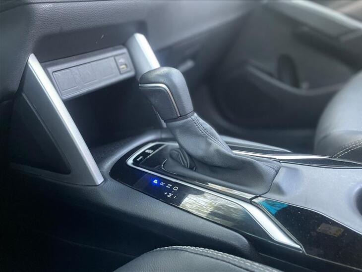 galeria COROLLA CROSS