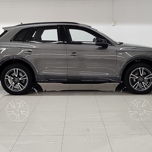 Audi Q5 Perf. Black 2.0 TFSIe S.Tr. Qt (Hib.)