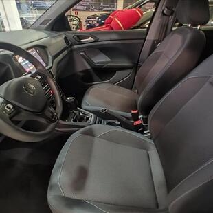 Volkswagen T-CROSS 1.0 200 TSI TOTAL FLEX AUTOMÁTICO