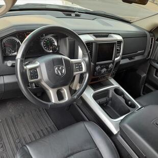 Ram CLASSIC 5.7 V8 GASOLINA LARAMIE CD 4X4 AUTOMÁTICO