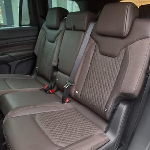 Jeep COMMANDER 2.0 HURRICANE 4 TURBO GASOLINA OVERLAND AT9