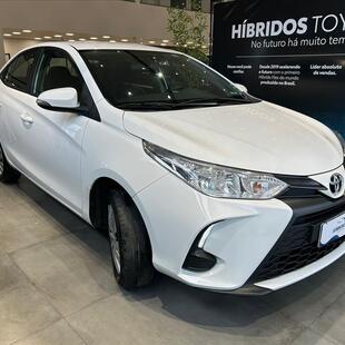 Toyota YARIS 1.5 16V FLEX SEDAN XL LIVE MULTIDRIVE
