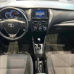 Toyota YARIS 1.5 16V FLEX SEDAN XL LIVE MULTIDRIVE