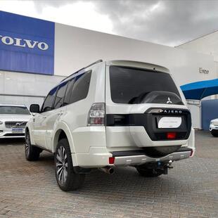 Mitsubishi PAJERO FULL 3.8 HPE 4X4 V6 24V GASOLINA 4P AUTOMÁTICO