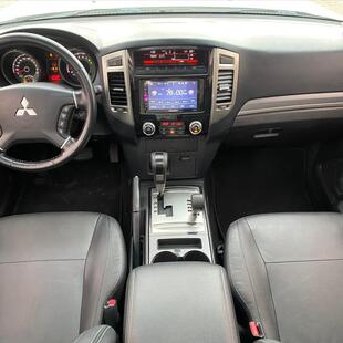 Mitsubishi PAJERO FULL 3.8 HPE 4X4 V6 24V GASOLINA 4P AUTOMÁTICO