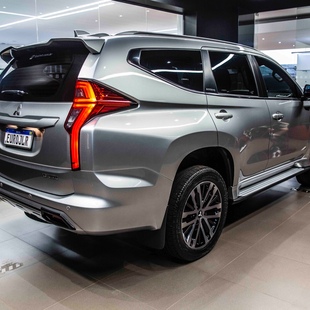 Mitsubishi Pajero Sport Legend 2.4