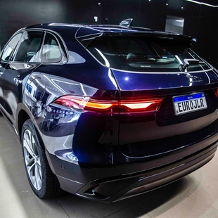 Jaguar F-Pace 2.0 R-Dynamic SE 404cv (Híbrido)